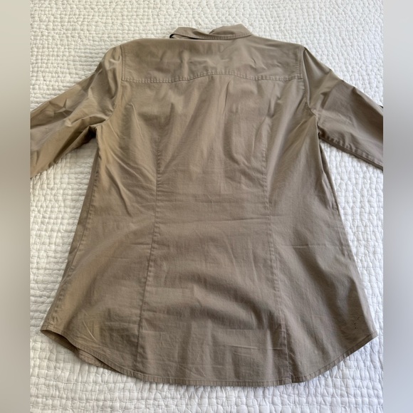 Tan JCrew button down - Picture 6 of 6